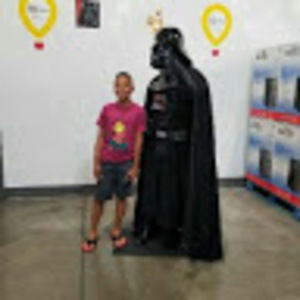 Meet your Posher, Adrian